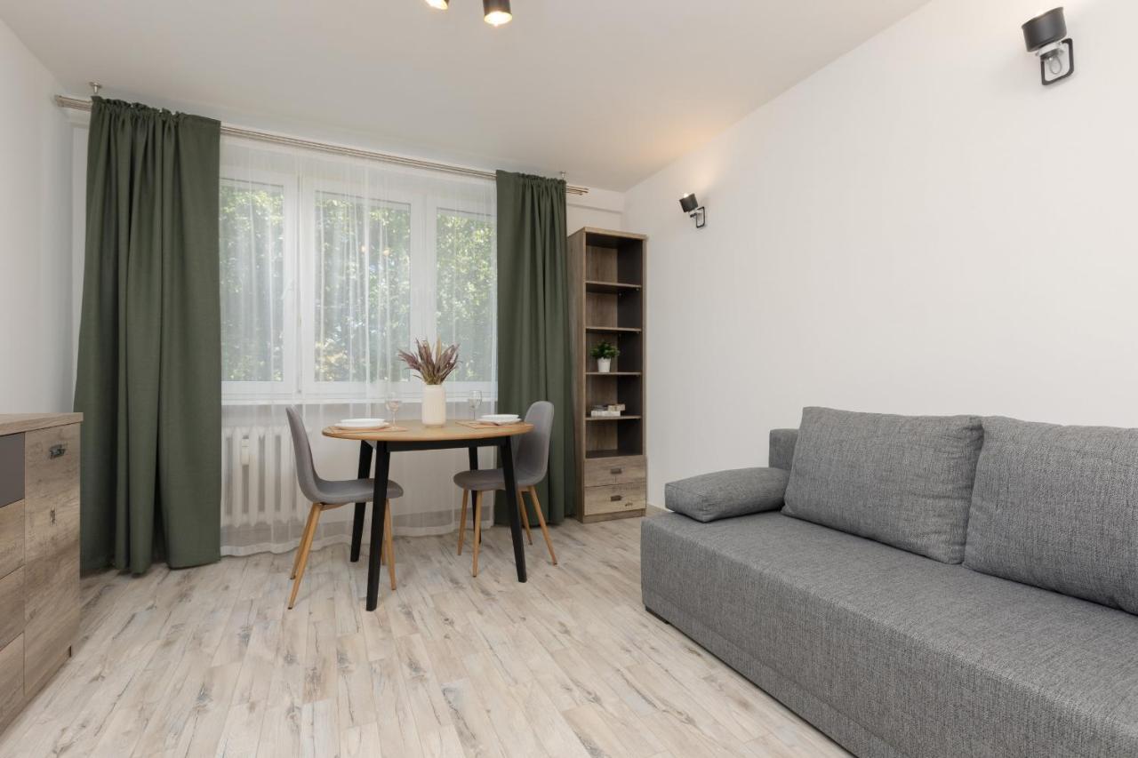 Studio Warsaw Wlochy 1 Sierpnia By Noclegi Renters Eksteriør bilde