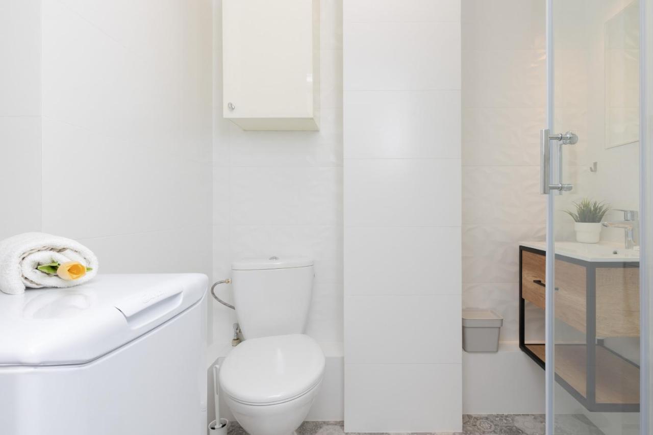 Studio Warsaw Wlochy 1 Sierpnia By Noclegi Renters Eksteriør bilde